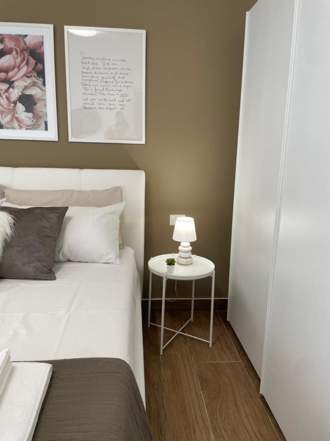 Apartament La Maison De Nini Werona Zewnętrze zdjęcie